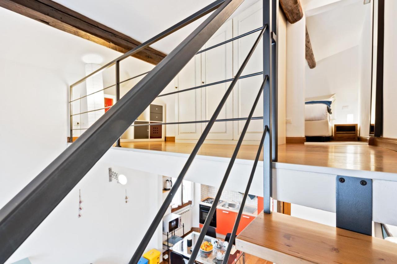 شقة Rifredi & Dalmazia Modern Loft فلورنس المظهر الخارجي الصورة